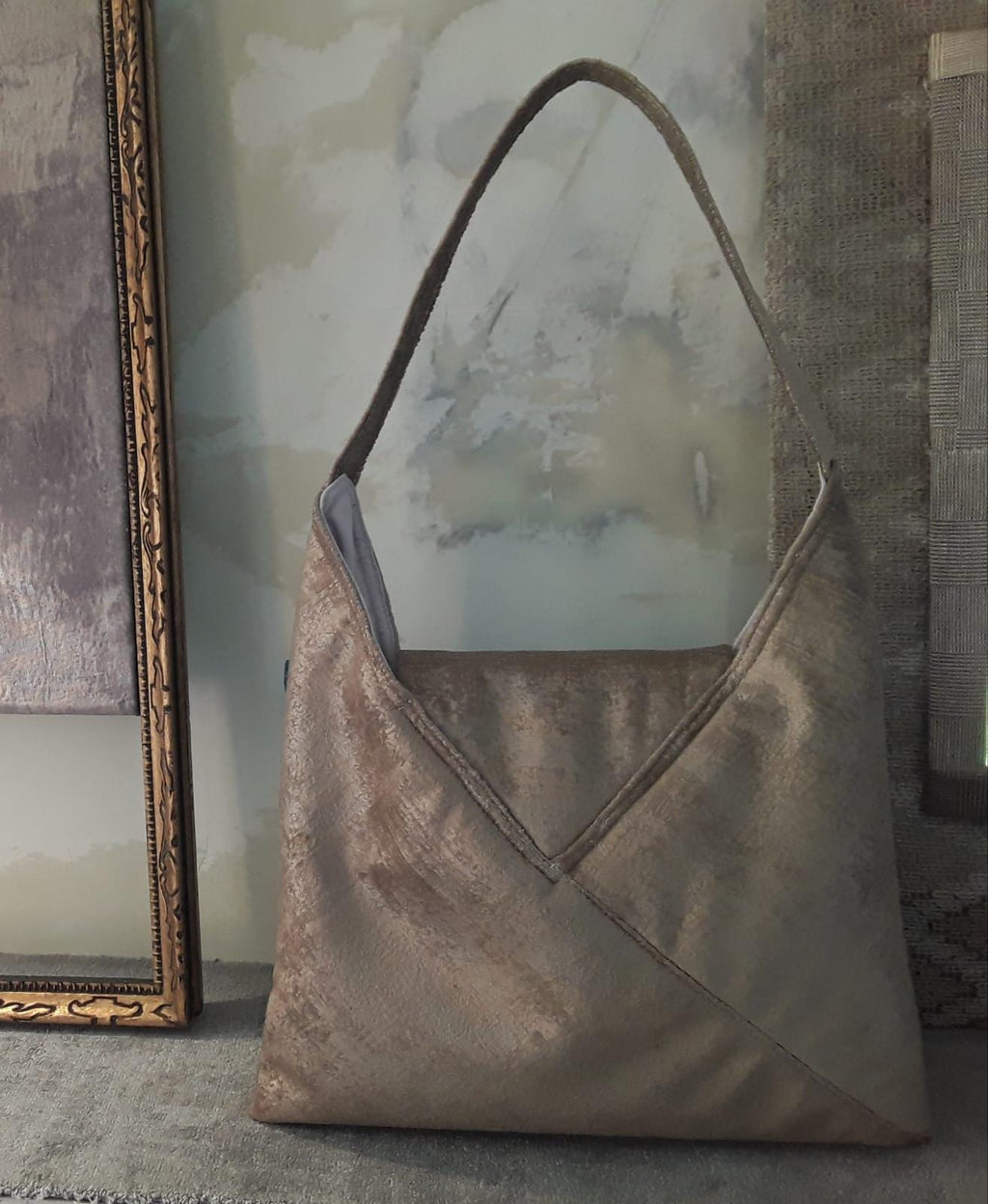 Borsa Donna Ecologica: Fatta a Mano in Eco Velluto Lavabile, Tote Unica Italiana 39x39 cm, Borsa da Spalla Elegante & Sostenibile