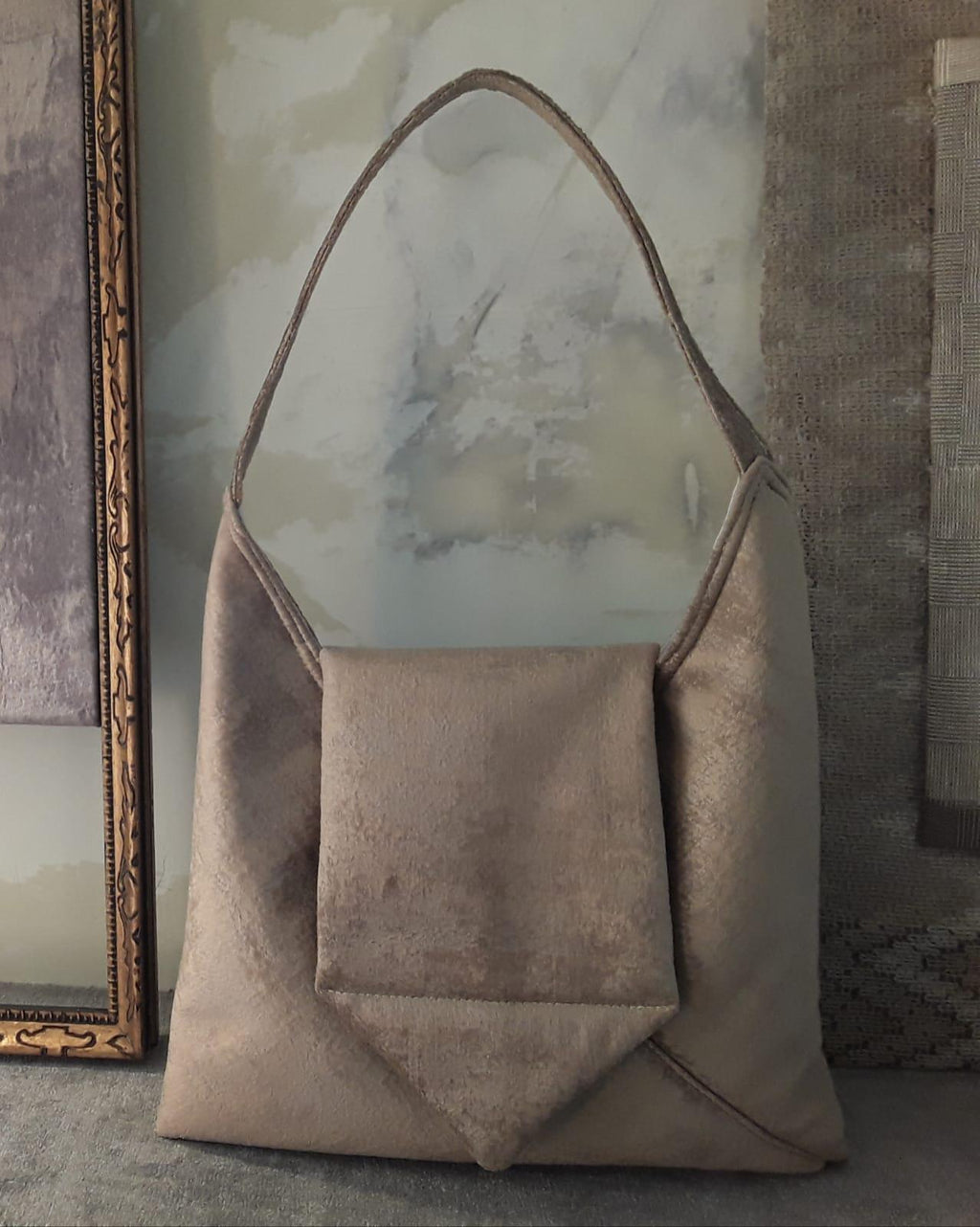 Borsa Donna Ecologica: Fatta a Mano in Eco Velluto Lavabile, Tote Unica Italiana 39x39 cm, Borsa da Spalla Elegante & Sostenibile